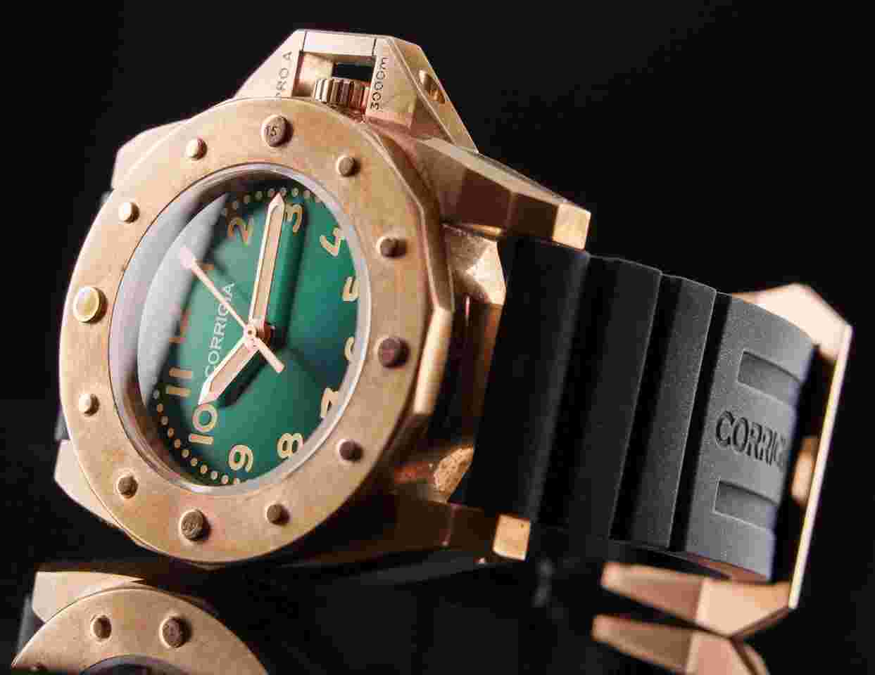CORRIGIA01 Bronze Green Sunburst Complete with its original Corrigia Full-Set Ref.753
