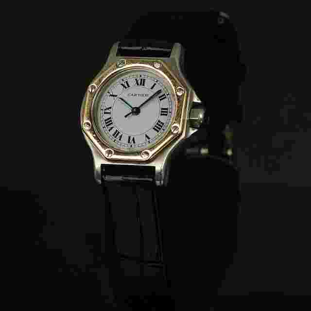 Cartier Santos
                           
                                 Octagon
