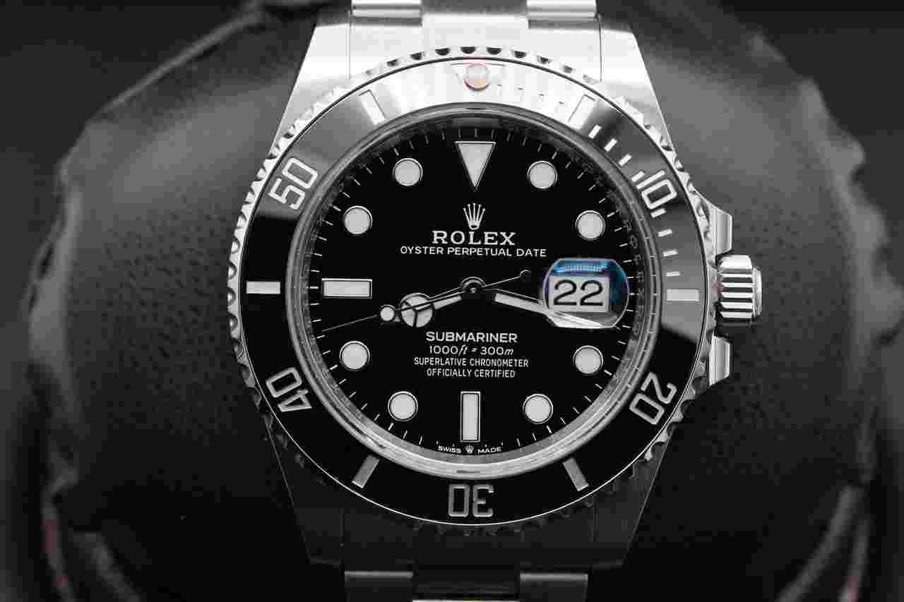 Rolex Submariner Date
                           
                                 41 Date 126610LN