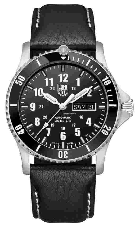 Luminox
                           
                                 Sport Timer Automatic Black Leather Day/Date Divers Mens Watch XS.0921