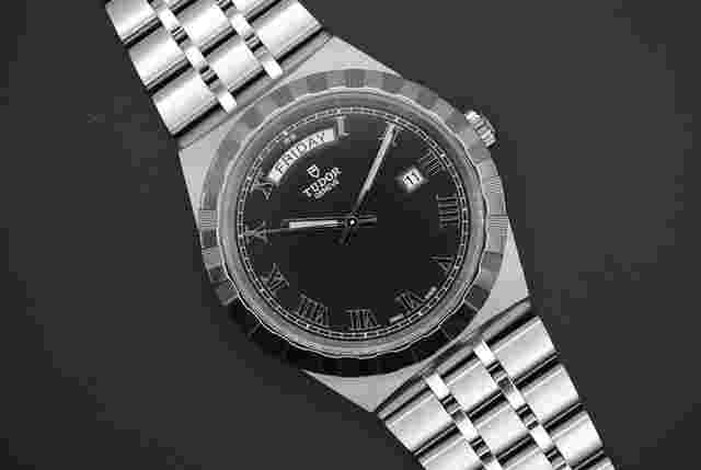 Tudor Royal
                           
                                 Automatic Black Dial Unisex Watch 2021 box & paper