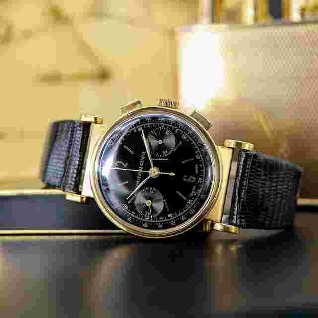 Universal Genève
                           
                                 18kt Yellow Gold Vintage Chronograph from 30s
