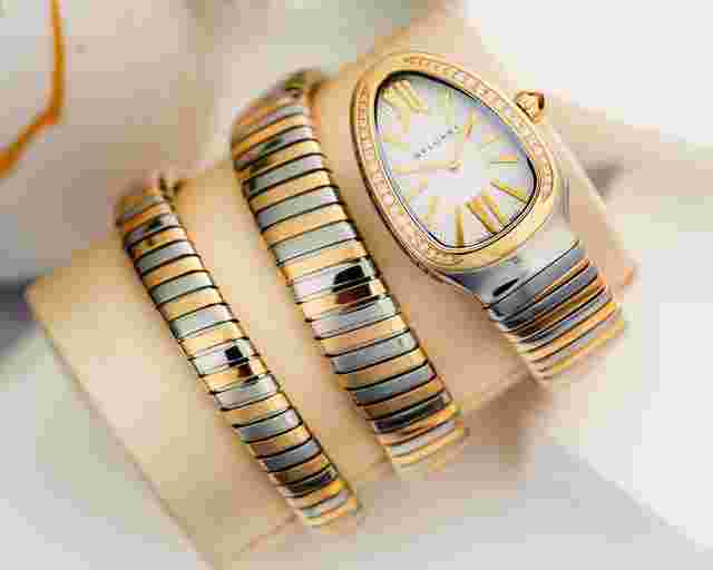 Bulgari Serpenti
                           
                                 Tubogas Women’s 18k Yellow Gold 2-Tone & Diamonds – BOX & PAPERS – 103797