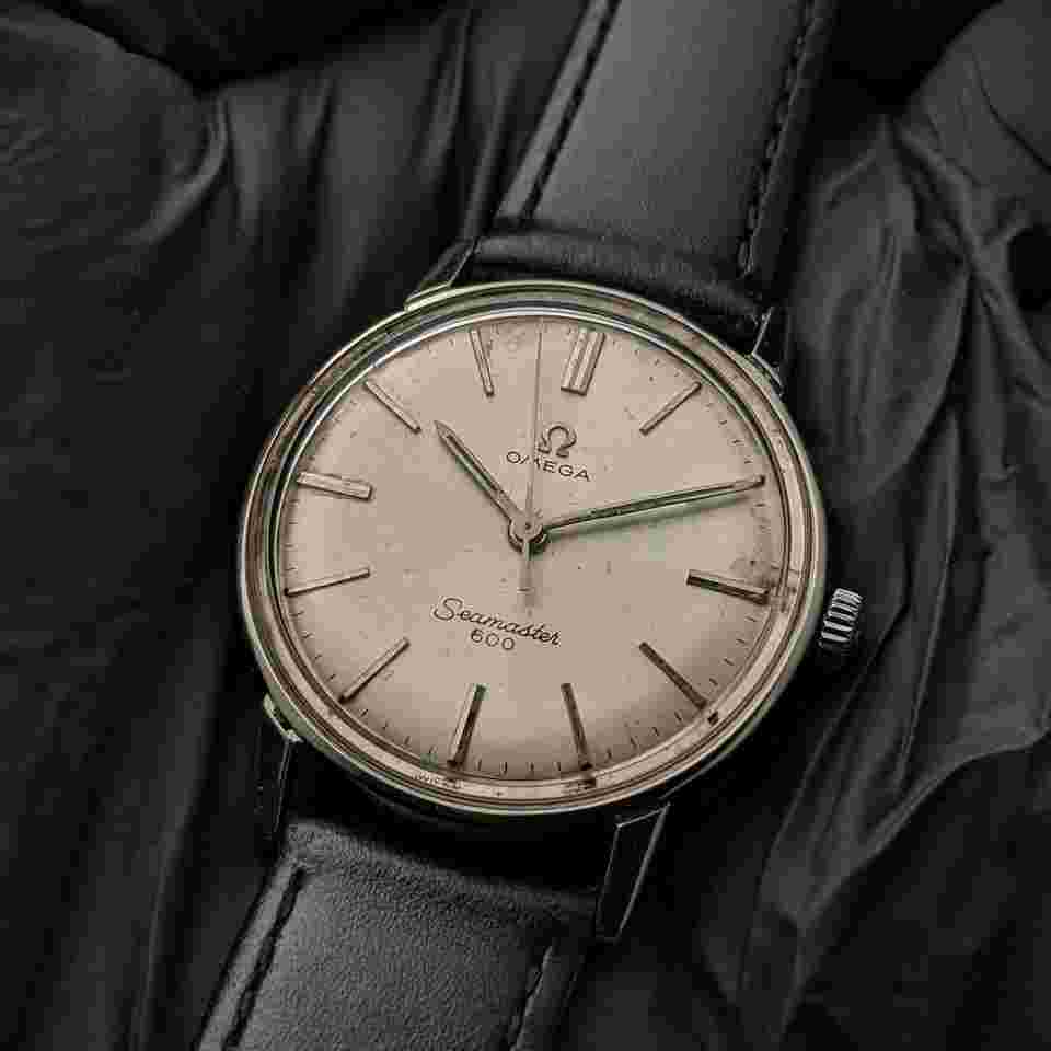 Omega Seamaster
                           
                                 61 Years Old Vintage Omega Seamaster 600 / Ref. 135.011 / Cal. 600 / Vintage 1964