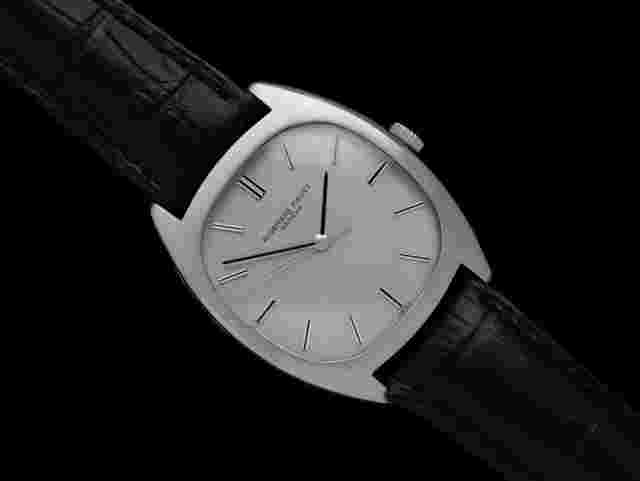 Audemars Piguet
                           
                                 c. 1970 Vintage Very Rare Mens Gerald Genta Designed Ref. 5369 Steel Watch - 200 Movements
