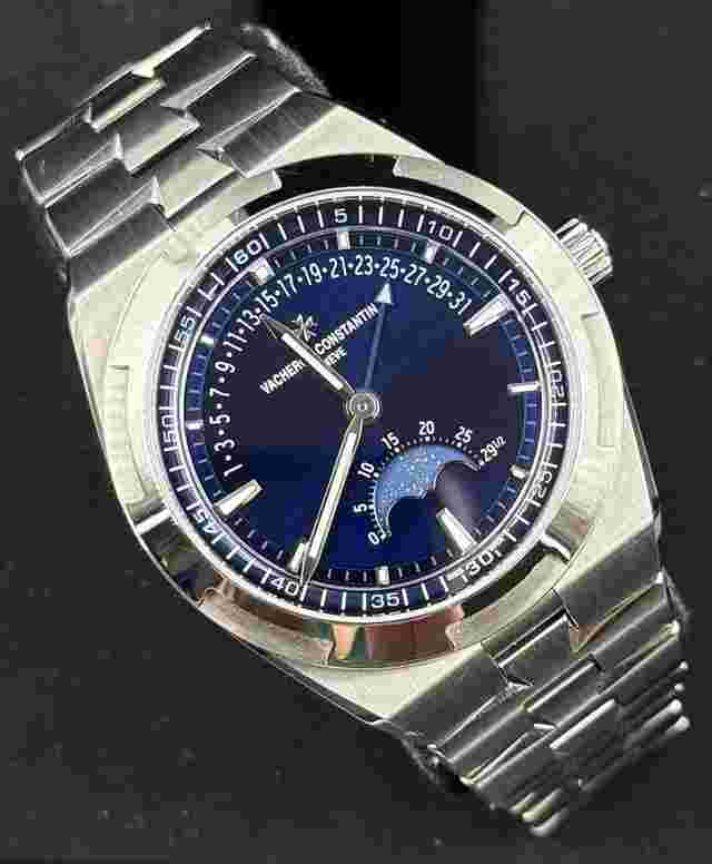 Vacheron Constantin Overseas
                           
                                 Moonphase Retrograde Date
