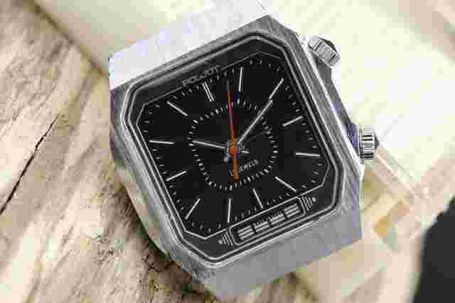 Poljot
                           
                                 2612.1 Alarm Watch 18 Jewels Serviced Papars And Box Serviced