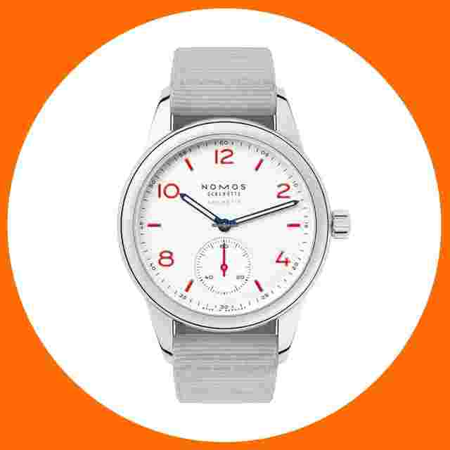 NOMOS Club Neomatik
                           
                                 744
