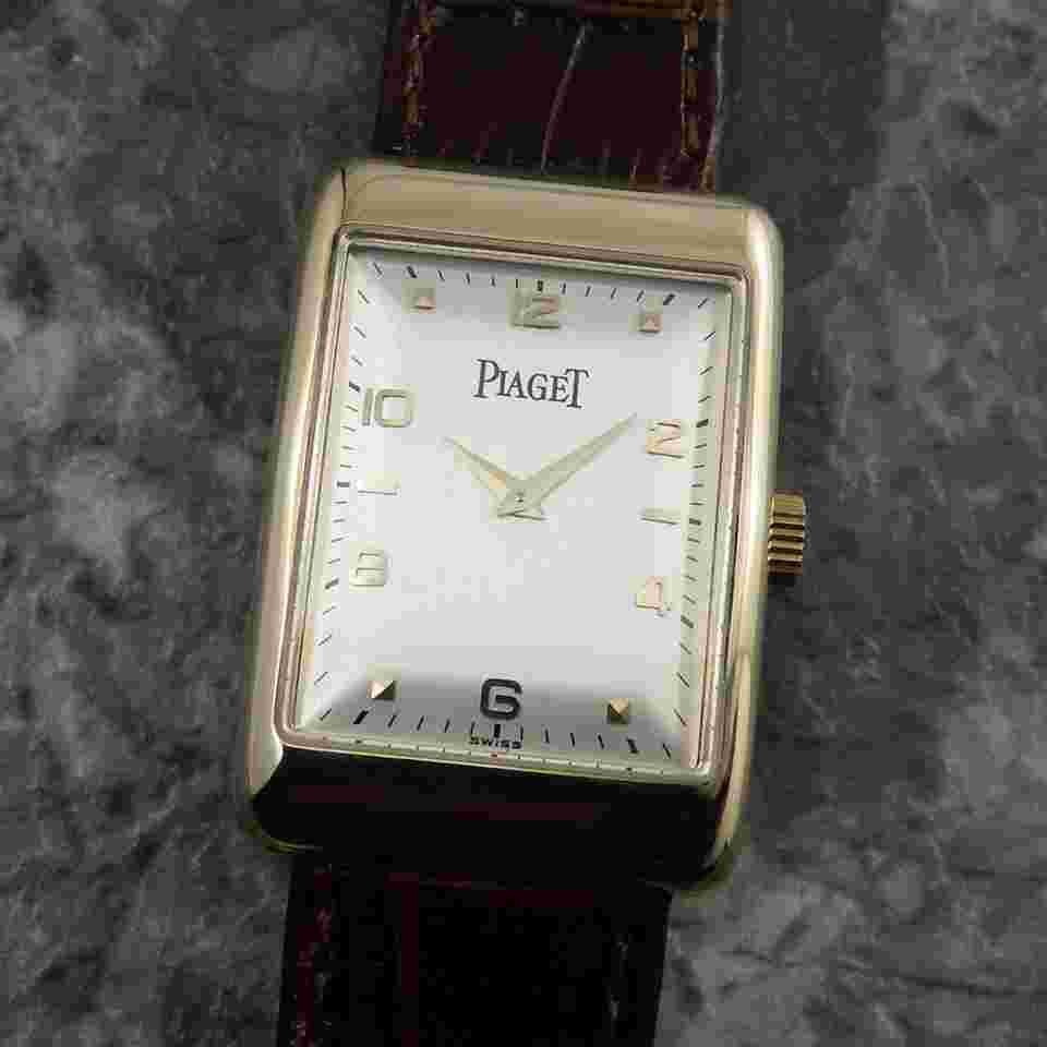 Piaget
                           
                                 9952 ALANCIENNE Cal.9P2 vintage 1990s 18K yellow gold rectangle case