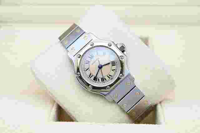 Cartier Santos
                           
                                 Octagon | 1991 | Excellent Condition