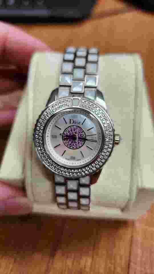 Dior Christal
                           
                                 Diamonds Small Size NEW UNWORN