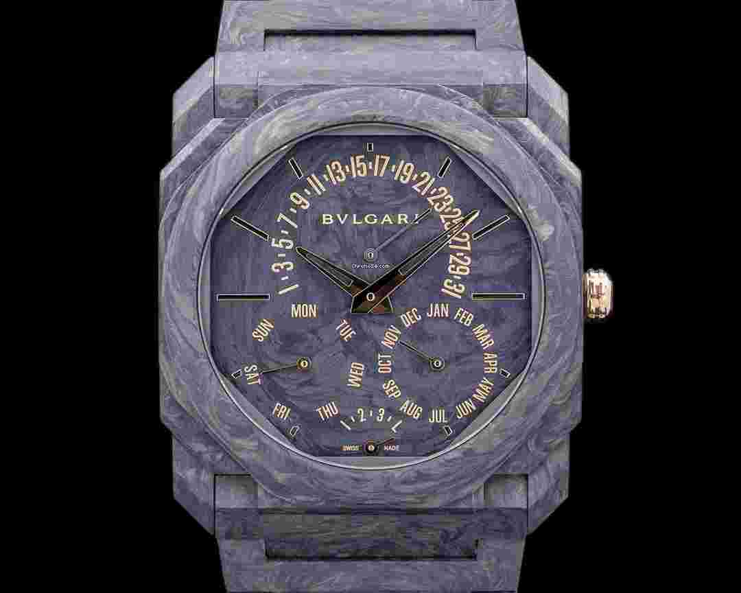 Bulgari Octo
Finissimo CarbonGold Perpetual Calendar 40MM 2024