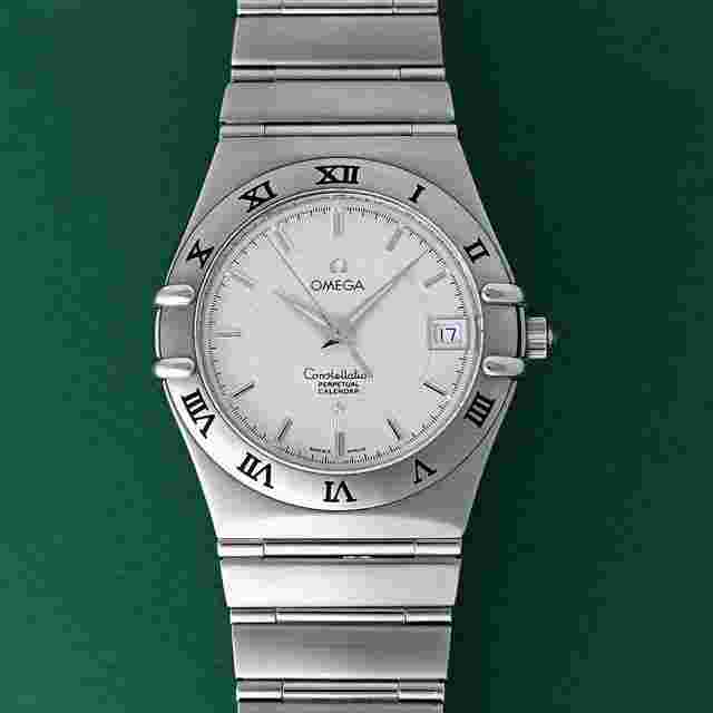 Omega Constellation
                           
                                 Perpetual Calendar Silver Dial Date Box&Papers