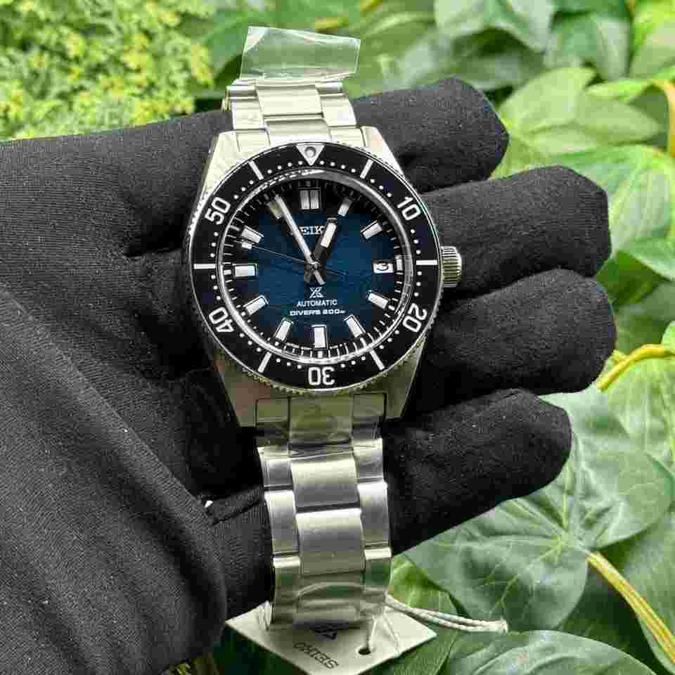 Seiko Prospex
US Special Edition Luxe 40.5mm SPB421