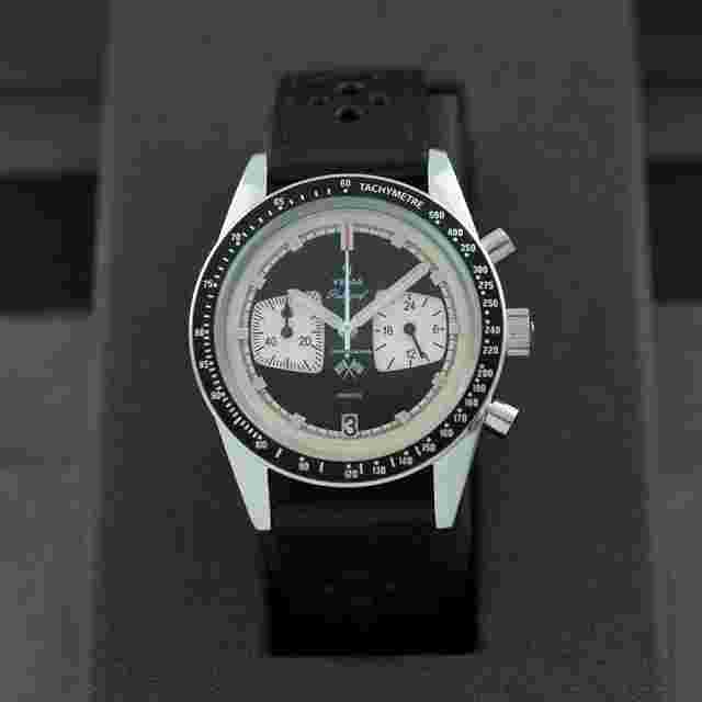Yema
                           
                                 Rallygraf Meca-quartz Reverse Panda 39mm '2 Years Warranty' NEW