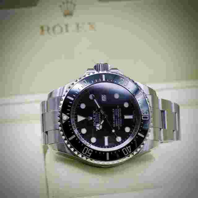 Rolex Sea-Dweller Deepsea
                           
                                 DEEP SEA STAINLESS STEEL BLACK DIAL 44MM BOX AND PAPERS 116660