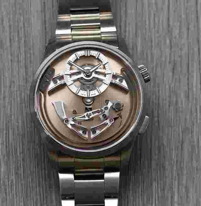 Christopher Ward
                           
                                 C1 Bel Canto Rosa on Bracelet C01-41APT2-T00A0