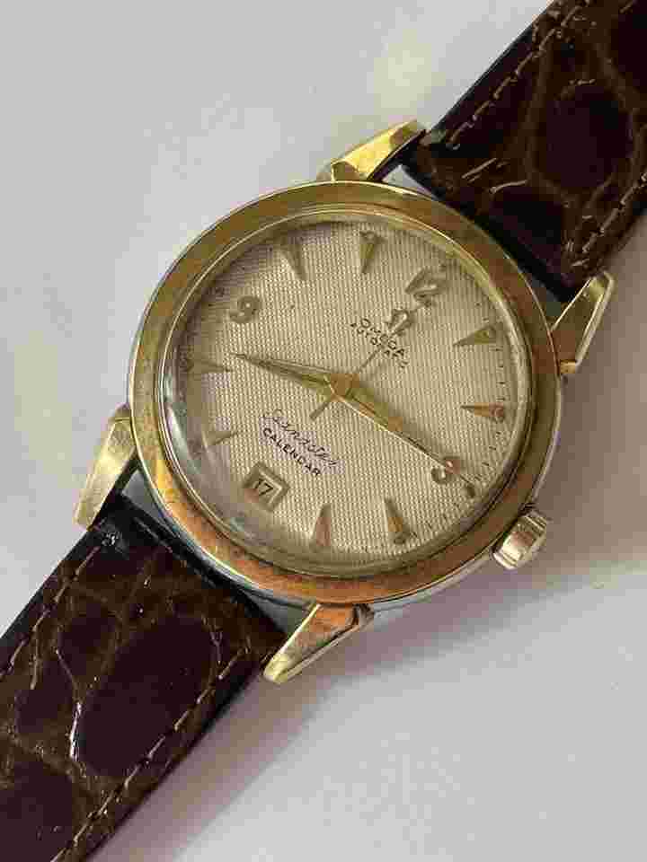 Omega Bumper
                           
                                 Calendar Bumper Automatic Solid 14K(585) Rose Gold Bezel Textured Dial Cal.355 Vintage SW