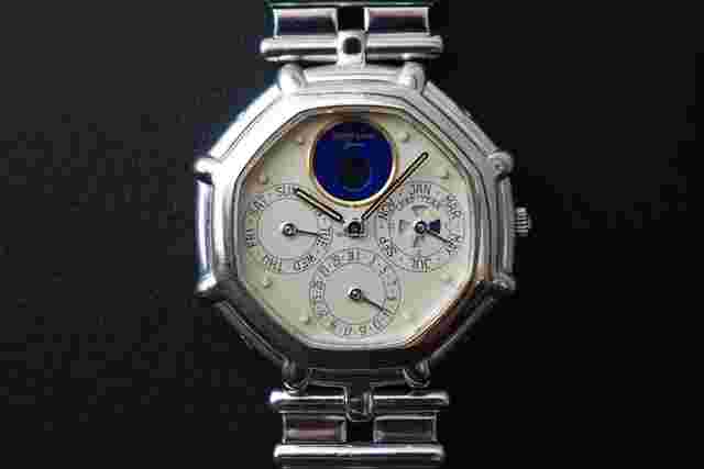 Gérald Genta
                           
                                 Full SetGerald Genta G2414.4 1st Series success perpetual calendar Lapis Lazuli moonphase