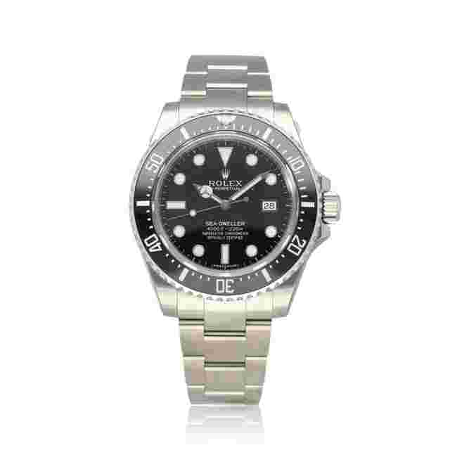 Rolex Sea-Dweller 4000
                           
                                 116600 UNWORN stickers + tags