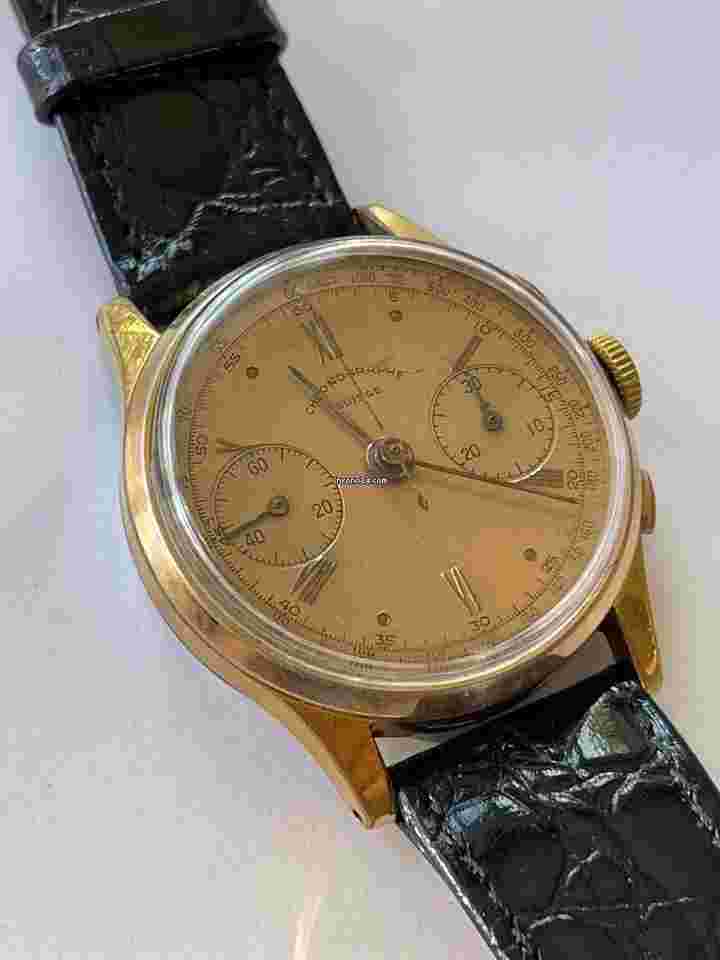Chronographe Suisse Cie
                           
                                 Military Doctors Pilot Officers WWII 1945 Tahymeter Stainless Steel Tropical Dial Swiss