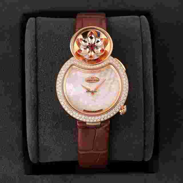 Jaquet-Droz Lady 8
                           
                                 LIMITED EDITION Lady 8 Flower Automata j032003270