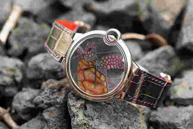 Cartier Ballon Bleu
                           
                                 d’Art Ballon Bleu ref. HPI00330 Enamel “Sea Turtle”