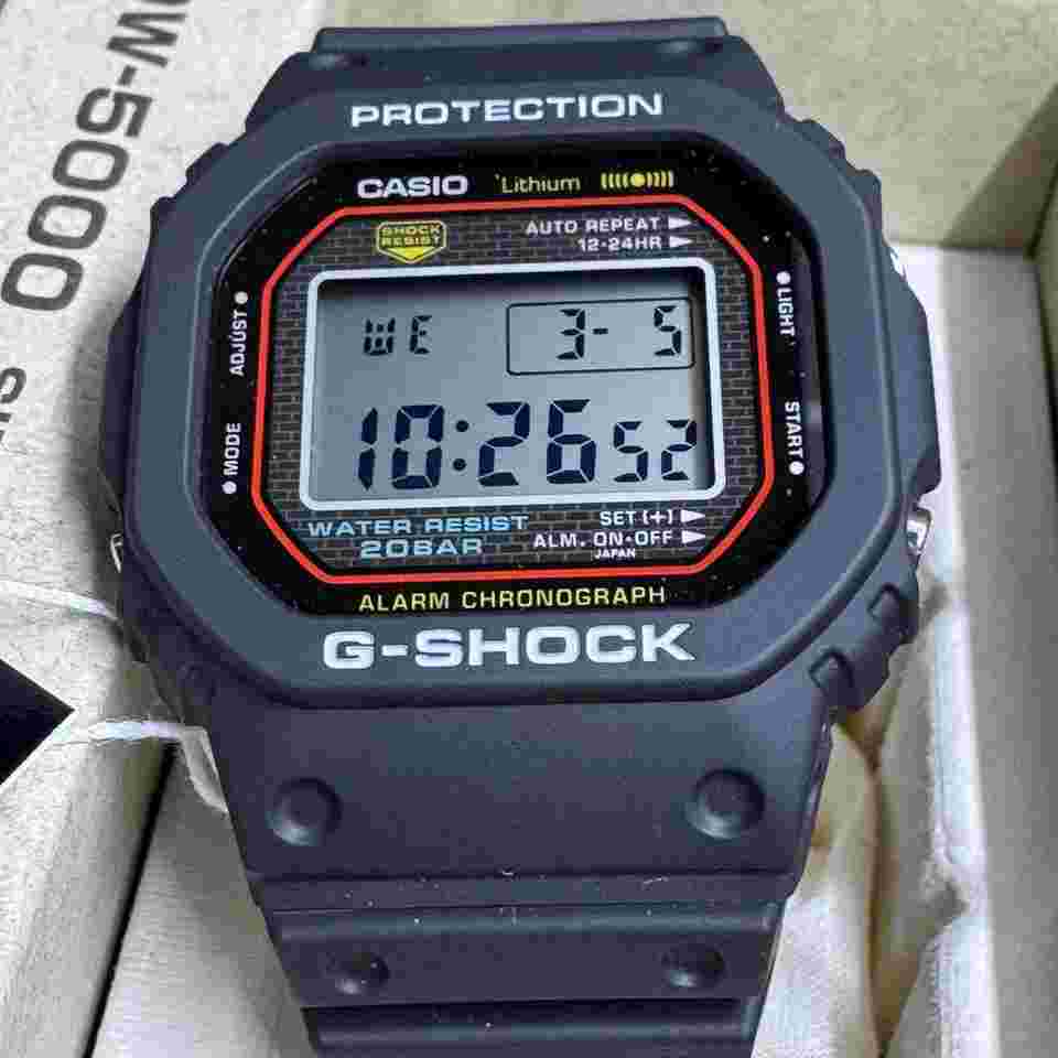 Casio G-Shock Re-Creation of the First GShock DW5000R-1A