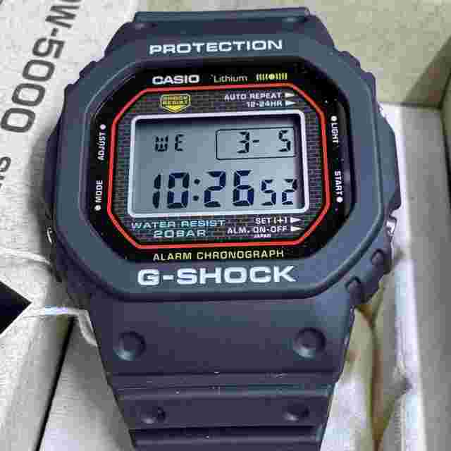 Casio G-Shock Re-Creation of the First GShock DW5000R-1A