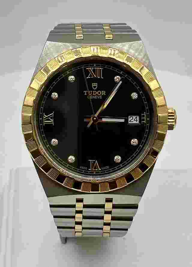 Tudor Royal
                           
                                 28503-0004