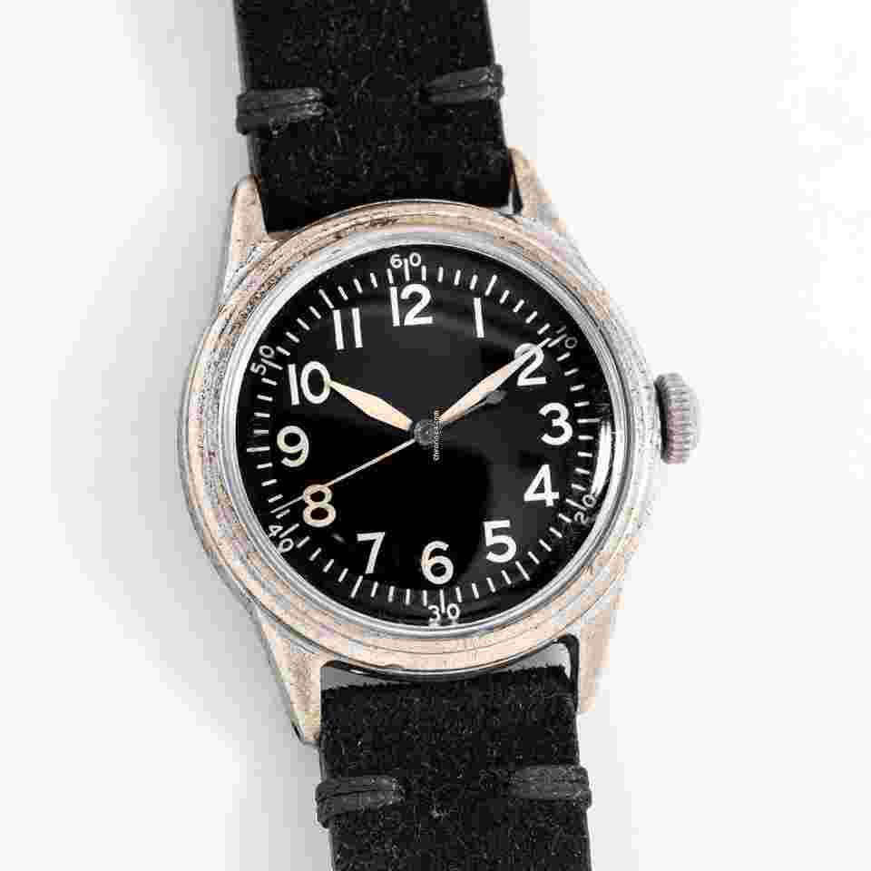 Elgin
                           
                                 1943 Vintage Elgin A-11 Military WWII Era Chrome Plated Base Metal Watch ( 15236)