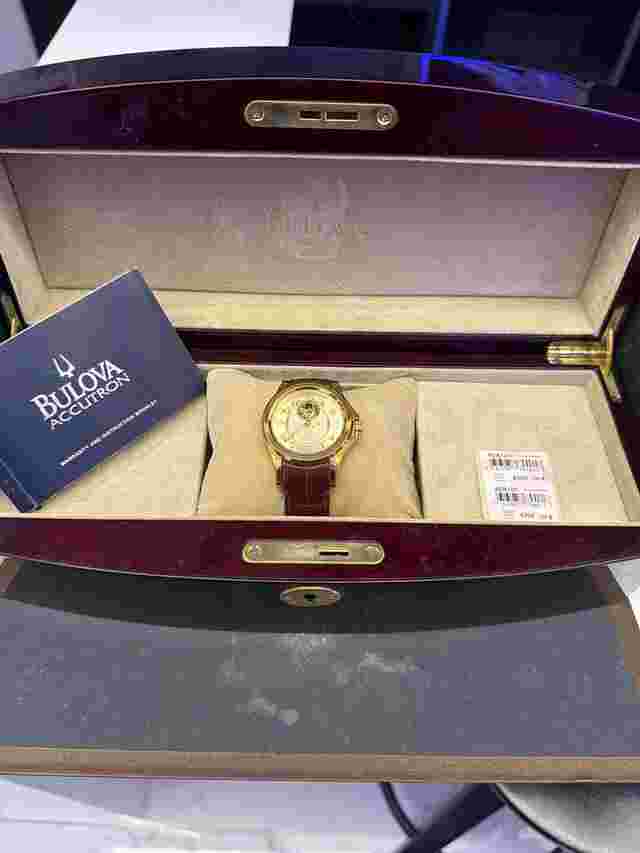 Bulova Serie BVA swiss made Full set special gold edition