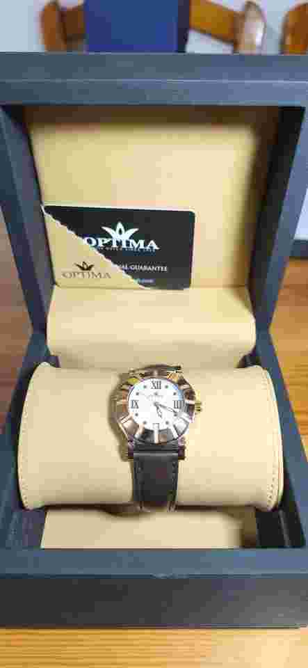 Optima swiss lady Reloj suizo para damas super elegante. 