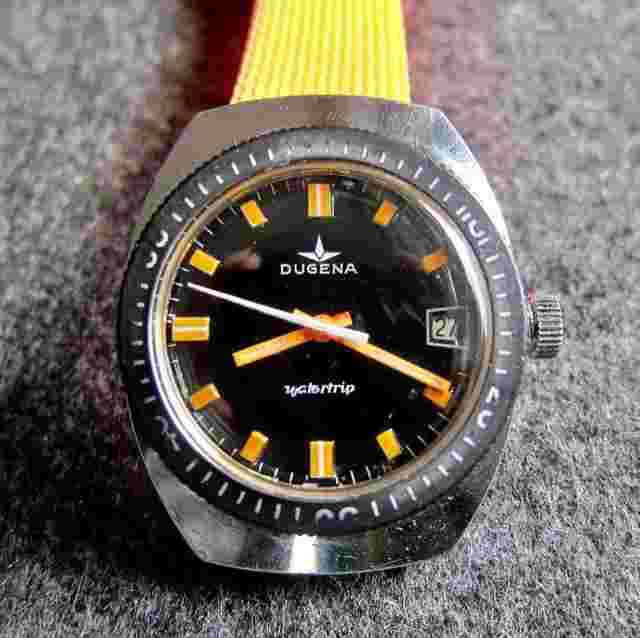 Dugena Water Trip black diver stylish vintage diver & date