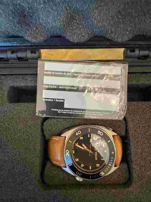 RALFTHECH WRV 1977 « CALIFORNIA » Montre Automatique Série limitée RALFTHECH WRV 1977 « CALIFORNIA » PERFECT CONDITIONS 