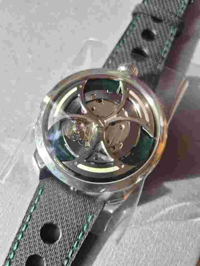 M.A.D. Editions 1 Green Lucky Clover NEW UNWORN