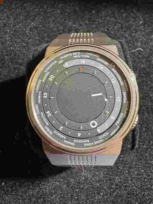 Alterum Worldtimer Full set Winner of Dubai Watch Week x Grail Watch Design Co