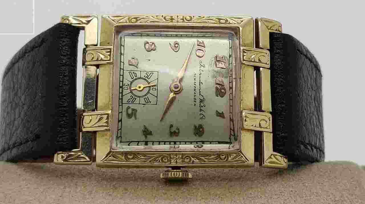 AWC Art Deco style All original works well 