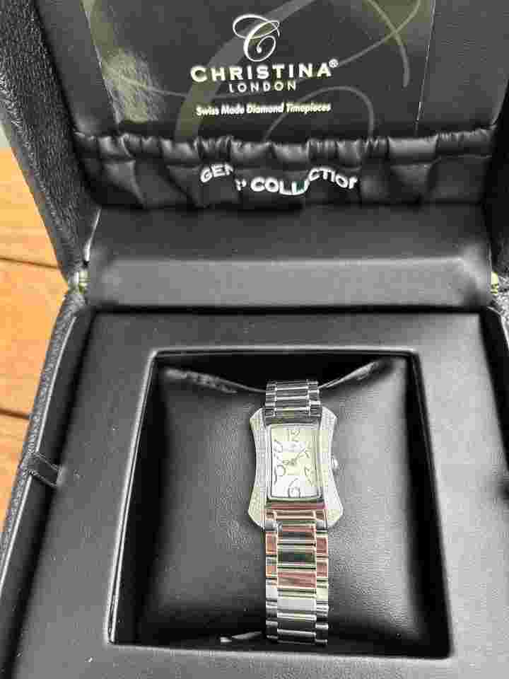 Christina London 140SW2 Nieuw horloge in originele doos met diamonds full round cut 