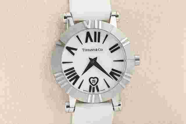 Tiffany Atlas White Dial Roman Bezel Index Women's Quartz