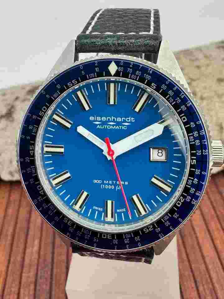Eisenhardt SWISS MADE Automatik-Taucheruhr – ETA 2824-2 – 300 m ungetragen im Full Set