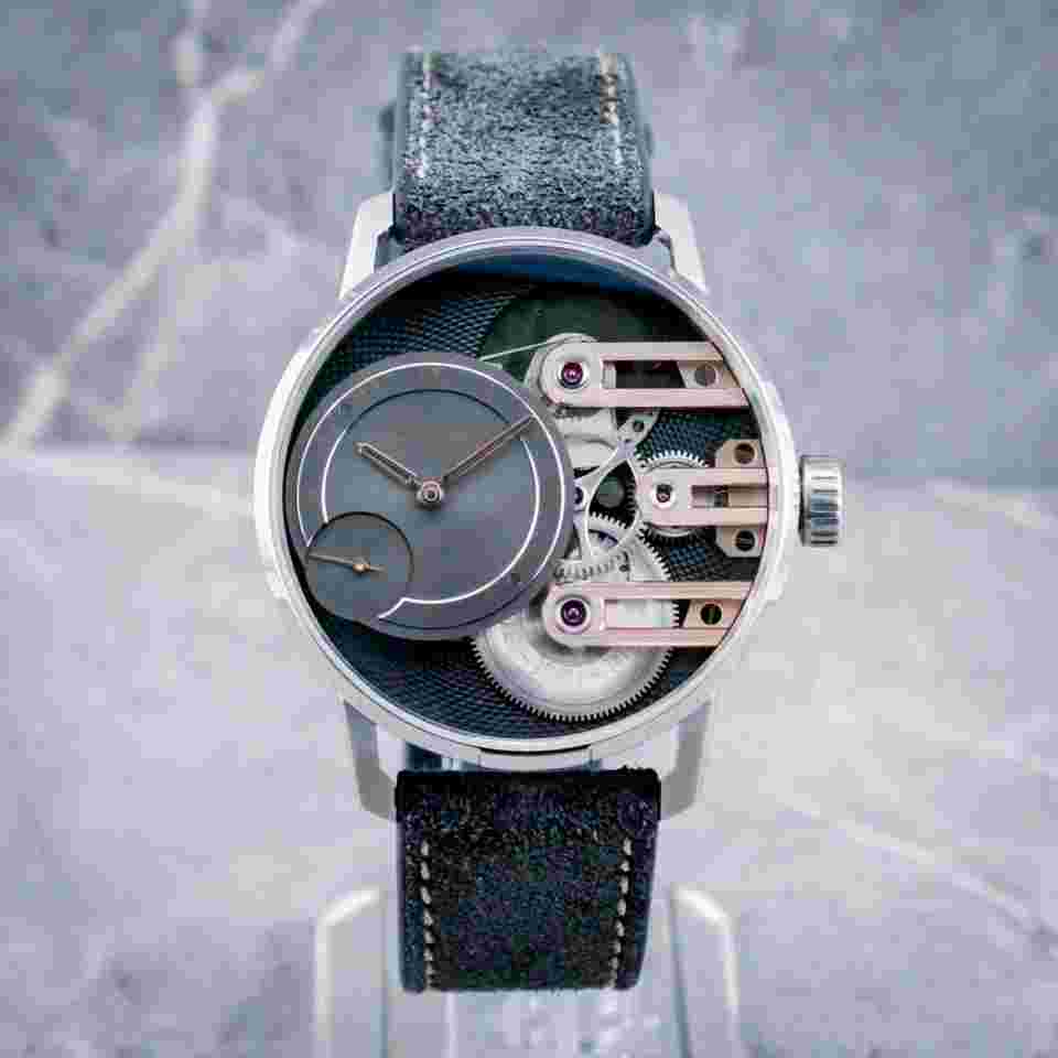 Armin Strom Gravity Equal Force Limited Edition Dubai 06/10