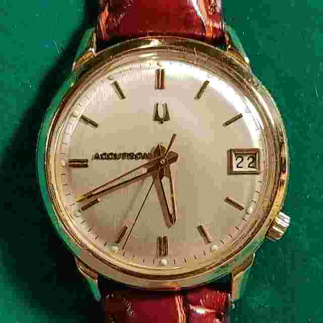 Bulova Accutron Rare 18k Solid Gold Caliber 218 On Beautiful Leather Strap!