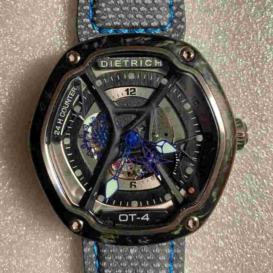 Dietrich OT-4 Set complet (2 bracelets inclus)