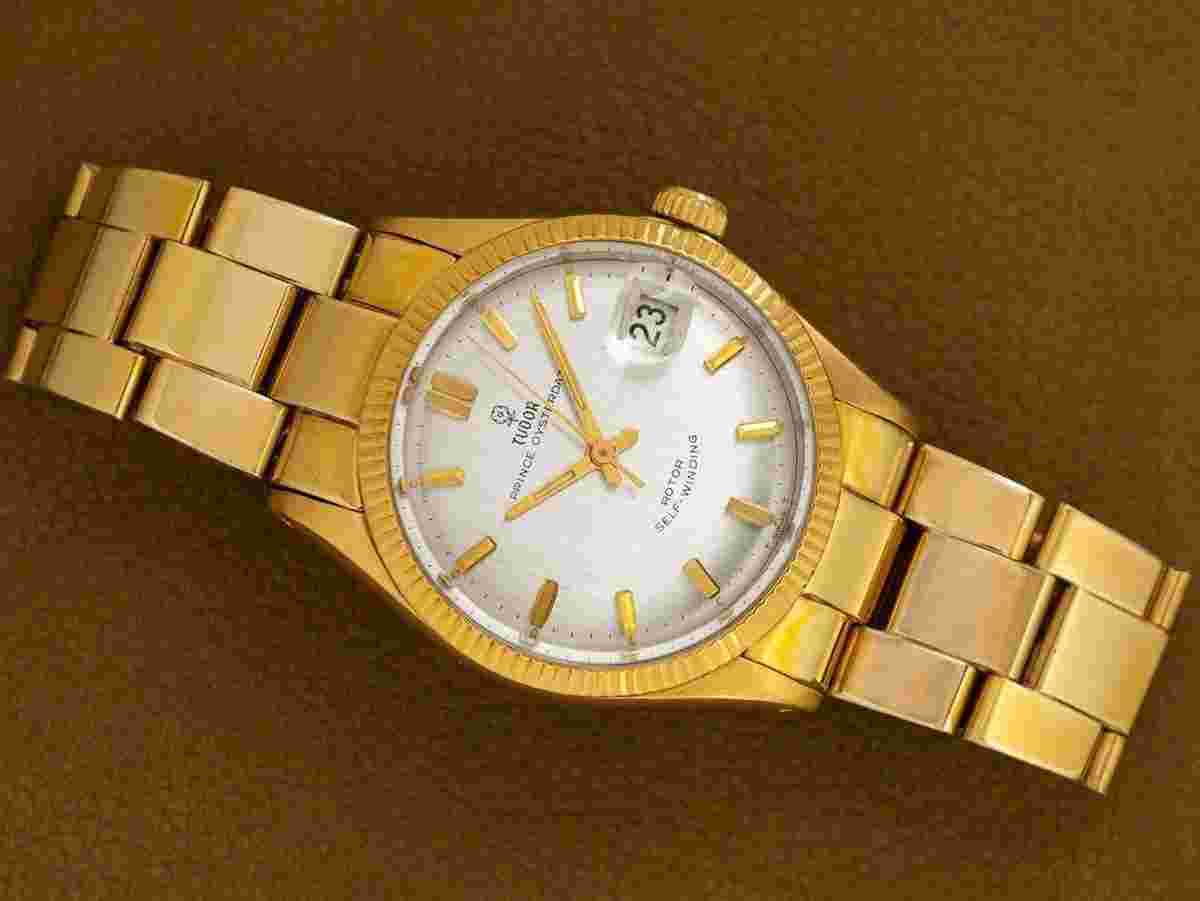 Tudor Prince Oysterdate 1967 Prince Oysterdate Vintage Mens Ref. 7966 Watch - 18K Gold