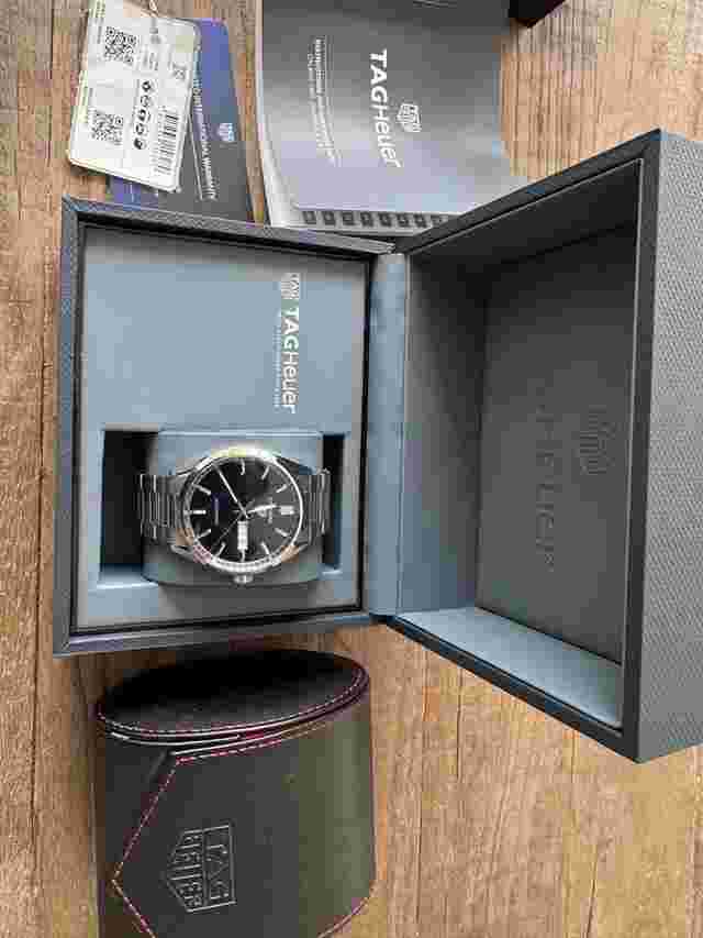 TAG Heuer Carrera Calibre 5 Full Set mit Tag Heuer Versandbox