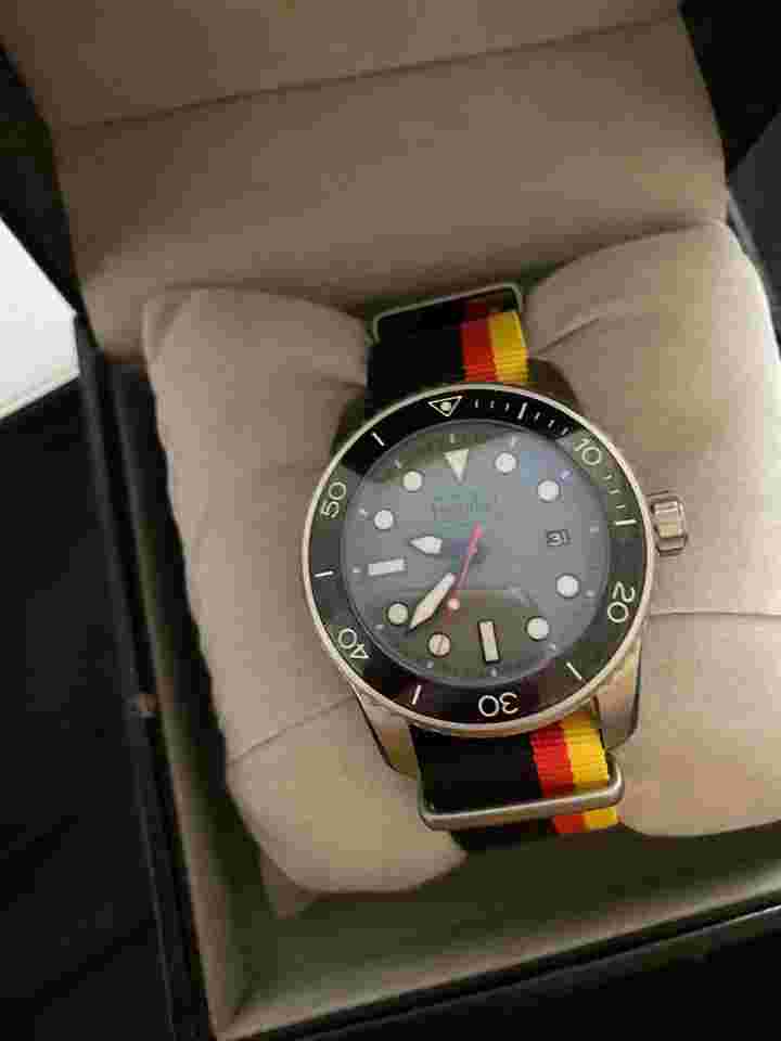 Scurfa 500m Automatic Bell Diver watch and box