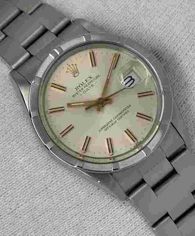 Rolex Oyster Perpetual Date Gents Watch 34mm Steel Oyster Silver Dial Automatic 15010