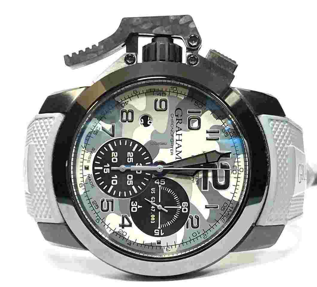 Graham Chronofighter Oversize
                           
                                 Black Arrow 2CCAU.S02A