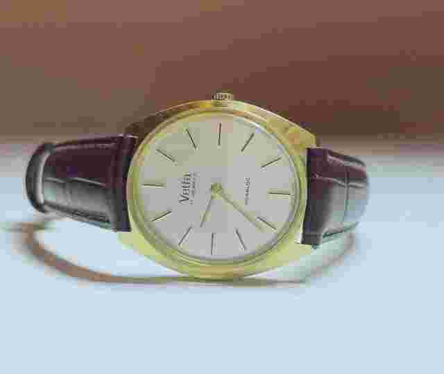Wyler Vetta oro incabloc 17 Jewels